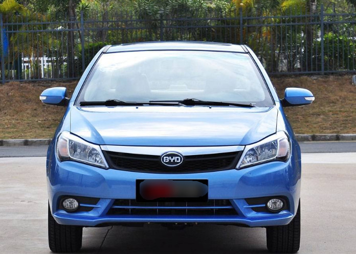 中国最成功的4款山寨车,拿掉车标和原版放一块,老司机都分不清