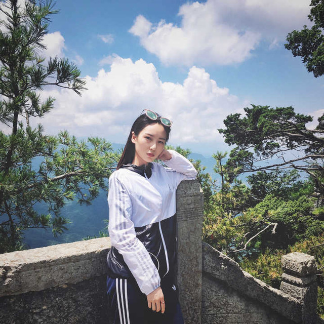 十堰女孩胡阳爱旅游爱摄影向往诗与远方