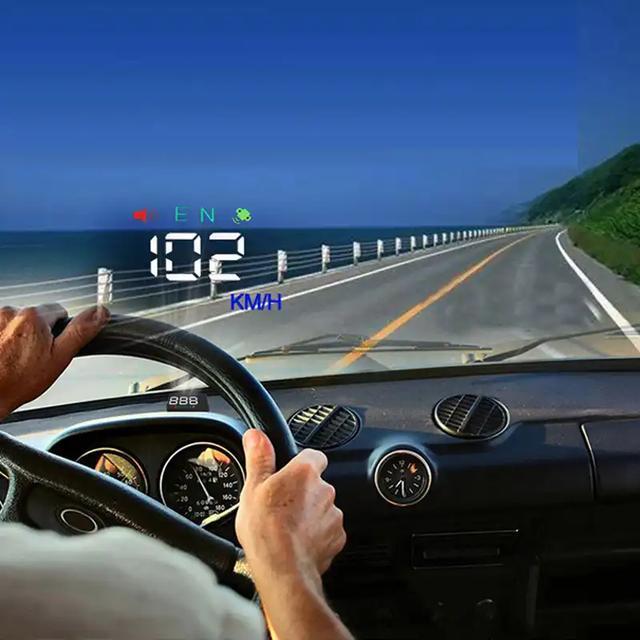 开车用导航时,手机无处安放?这样做最安全