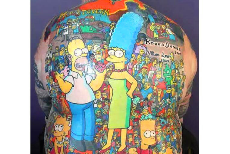 吉尼斯世界纪录之最:美女头发独一无二,需随身携带小推车