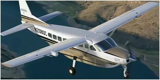 一起认认小型固定翼飞机