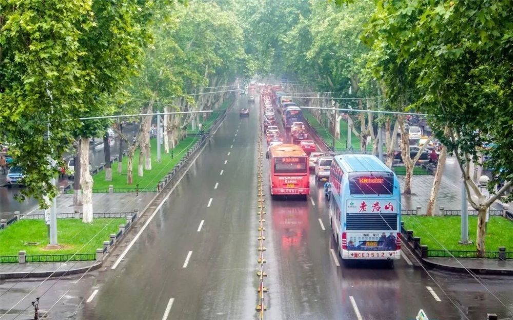 在长垣坐免费公交的时候千万不要这样坐!