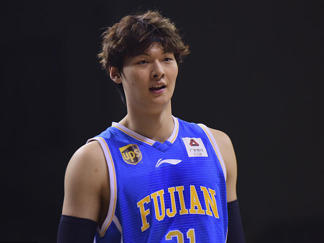 CBA常规赛数据颁奖:王哲林得分篮板称霸本土