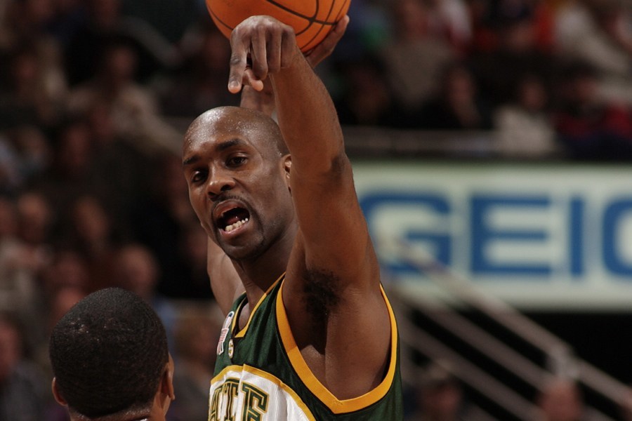 乔丹遇到的最强防守者佩顿险些让72胜10负的公牛队成亚军