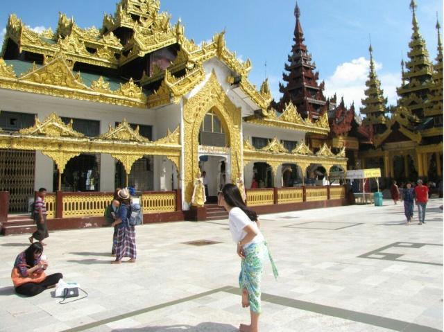 獨自遊玩雲南邊境小鎮:探訪緬甸小勐拉賭城旅遊攻略