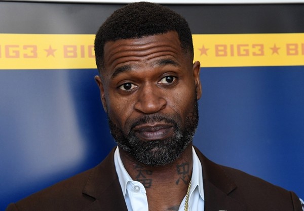 科比退役后状态下滑,篮球实力足够打big3吗?武圣站起邀请!