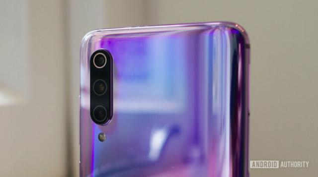 小米9测评:大家担心的电池续航问题,外媒是如