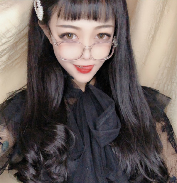 顾茜茜大哥气息浓厚,纹身全图惊现,网友:有什么寓意吗?