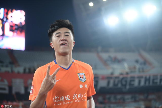 姜至鹏因伤无法参加中国杯 国足征调刘洋补足