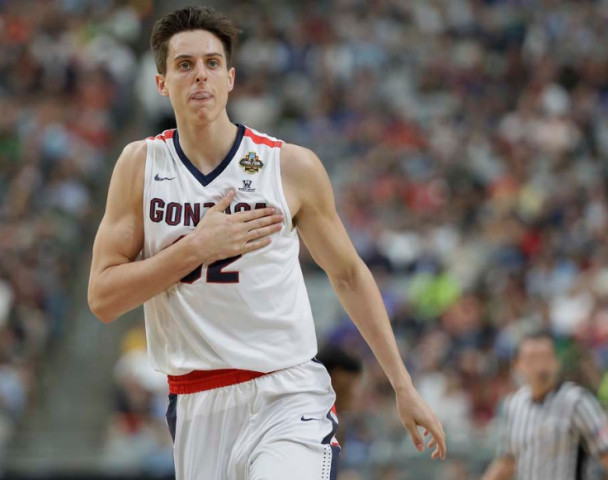 提前敲定!火箭欲敲定20 10三分射手,莫雷:是被小看的球员