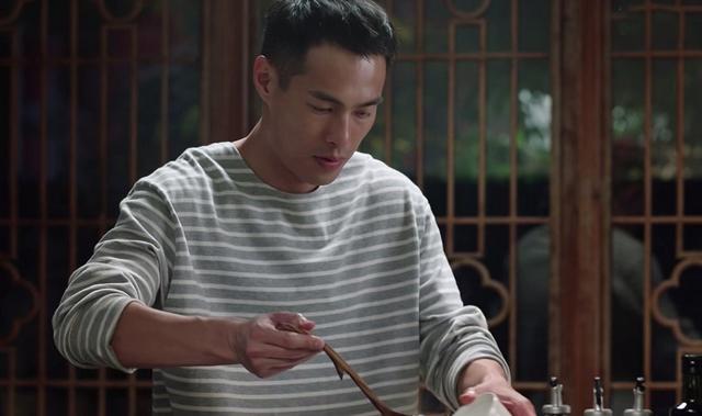 《都挺好》中食荤者原型餐厅被整改,苏大强:小石,你怎么搞的