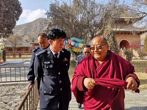 俞元奎政委深入乐都区瞿昙寺检查督导维稳安保工作