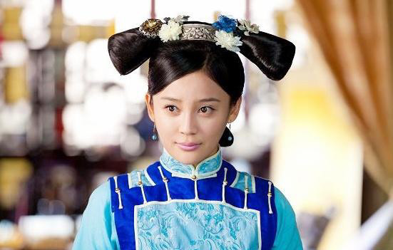 《延禧攻略》播出后,冷色调的画风获得一致好评,于正转型成功!