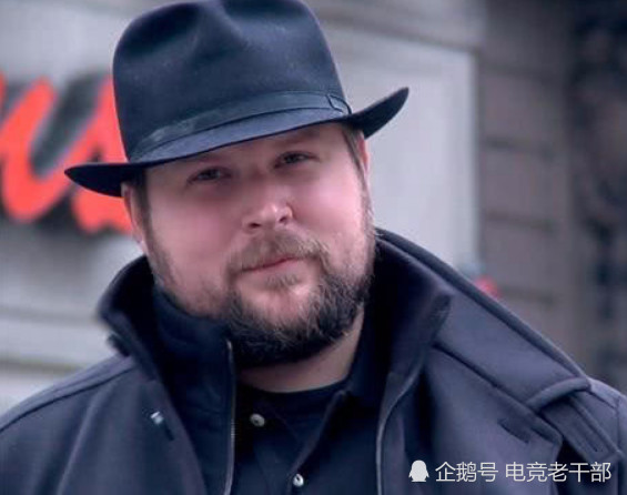 我的世界:因mc这款游戏不赚钱,创始人给卖了?网友:后悔去吧