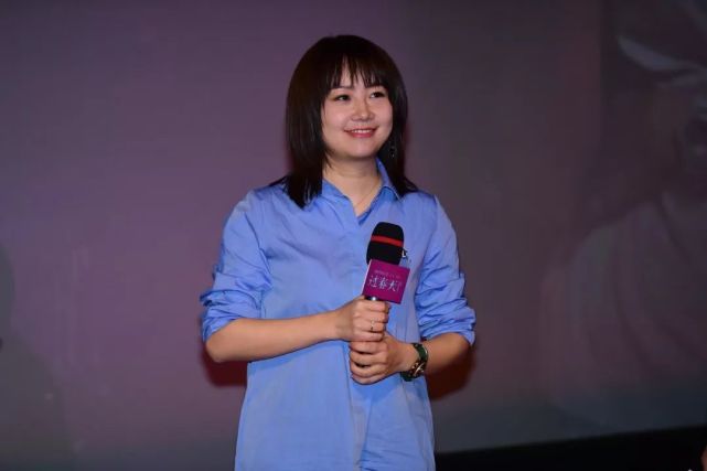 3月11日，北京，电影《过春天》首映发布会举行，导演白雪在现场