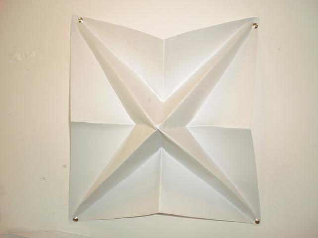 厚为0.1mm的正方形纸张对折103次,就可以超越宇宙?