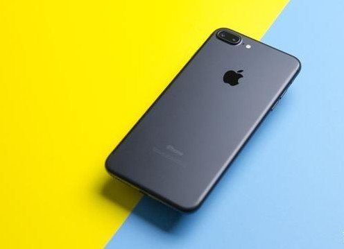 作為iphone7plus一名老用戶,卻也只能無奈地更換新機,而這是我想要換