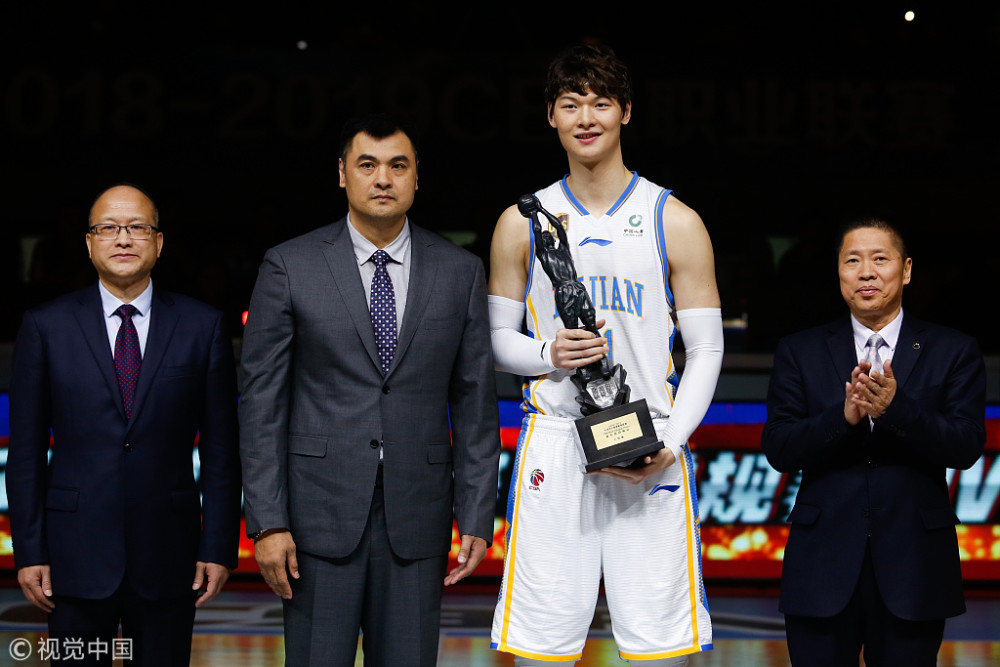 专访王哲林:郭艾伦同样配得上mvp 若他得到我也会祝福