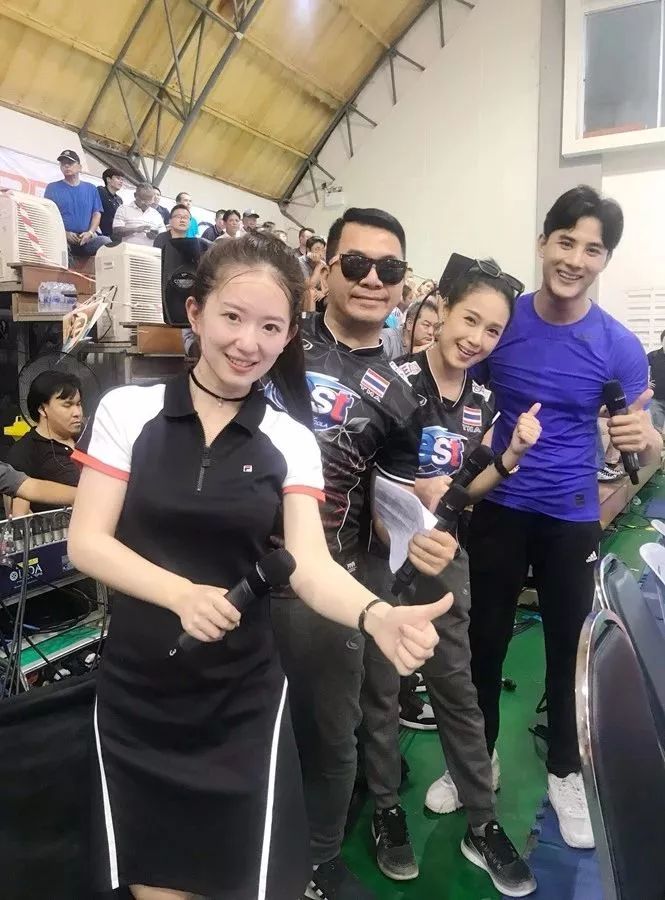 fm1047女主播,镇海青年楚楚获评宁波"最美90后"