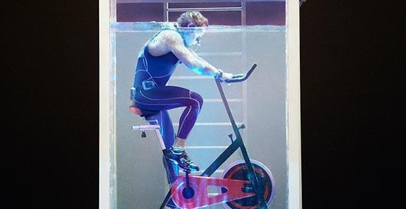 吉尼斯世界之奇葩:你见过水下骑自行车吗?网友:没见过