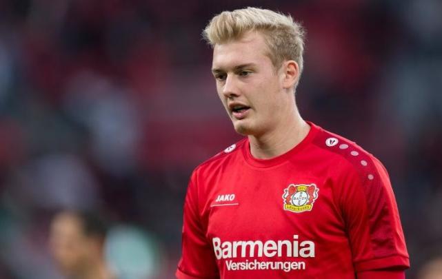 皇马或2500万欧强撬德最强U23 球员回应:不是