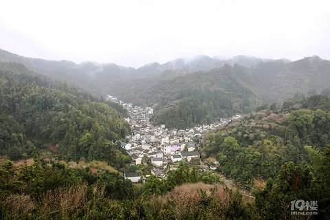 这里是位于安徽省南部的歙县洪岭村