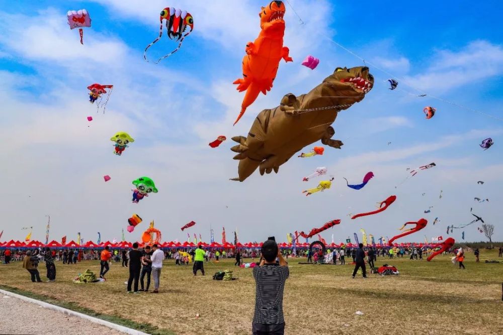 第36屆濰坊國際風箏會4月20日在濱海國際風箏放飛場開幕!