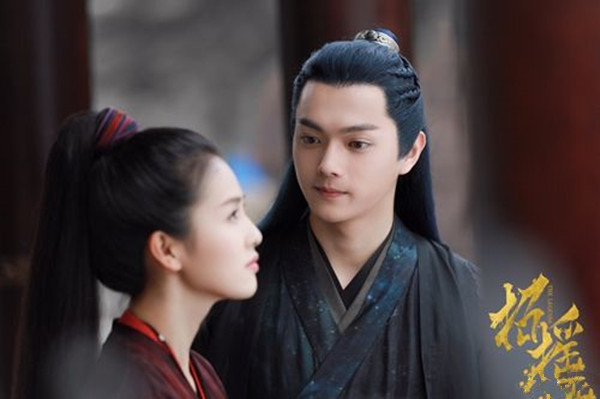 招摇:男女主精彩的演绎却逃不过故事注水烂尾