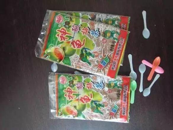 7,八宝糖上好佳在小时候可以说是相当有名的一个零食品牌了,它的所有