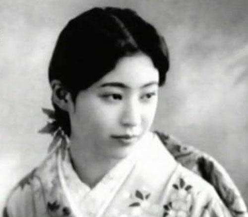 她是日本皇室贵族,却加入中国国籍,明确要求女