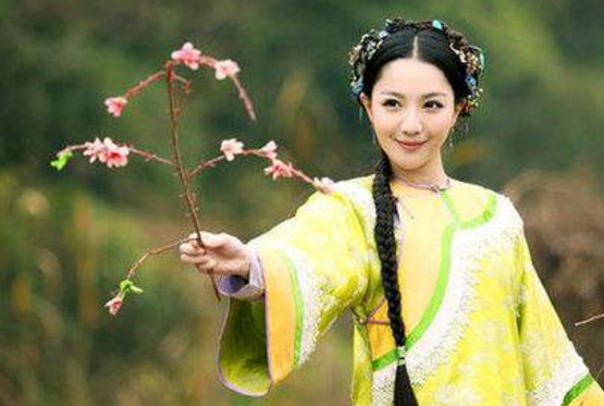 他是金庸最后一部小说的男主,被称为汉奸,侠义