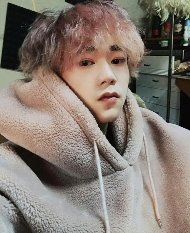 提到"谓之太一",有许多表示不熟悉,他原名郭岳,参加过音乐节目"即刻
