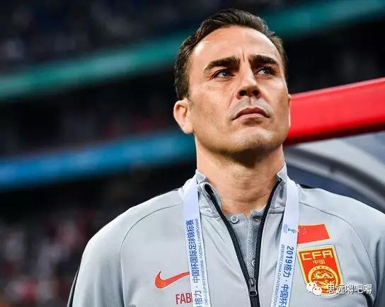 央视记者:中国队让泰国梅西踢成真梅西 遇到逼