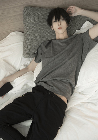 八犬最新日常cos照!原来长得好看的人都这么