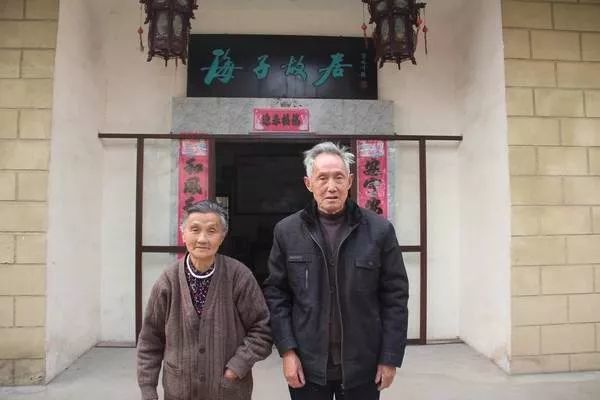 海子胞弟撰文披露诸多鲜为人知的故事