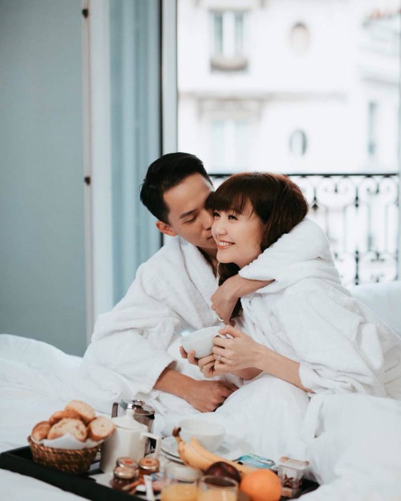 alex也向老婆jinny发表爱的宣言:"没有你,我什么都不是.