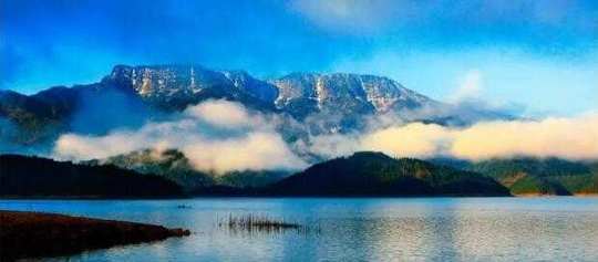 瓦屋山人口_瓦屋山雪景
