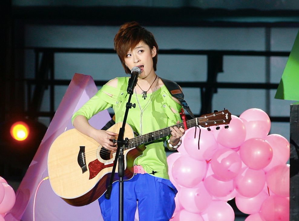 唱《狮子座》的曾轶可:十年前那些黑我的人,你们现在在哪?