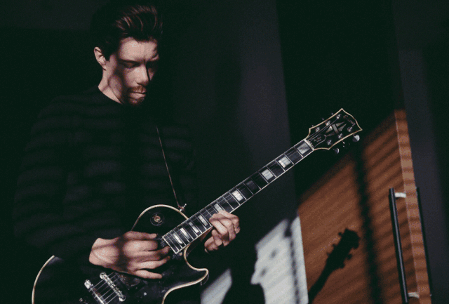 来看看滑雪三冠王shaun white的歌单都有什么吧!