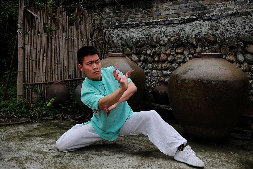 探访峨眉武林高手:为传承武艺耗费无数心血,坚持德武双修