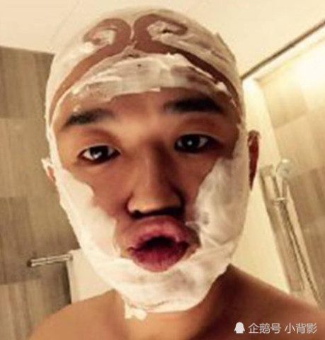 包贝尔到底多有钱?女儿的水杯还能看电视,搜出