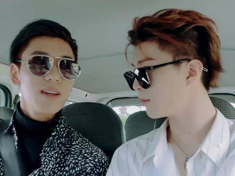 范丞丞在npc面前化身熊孩子,能制服他的,只有"妈妈"王子异