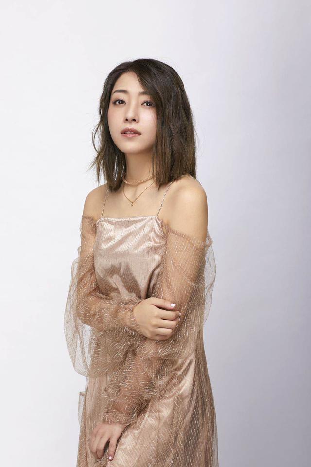 沈丹丹酷狗首唱《一个人的芭蕾舞》歌迷弟子齐助阵引23万人围观