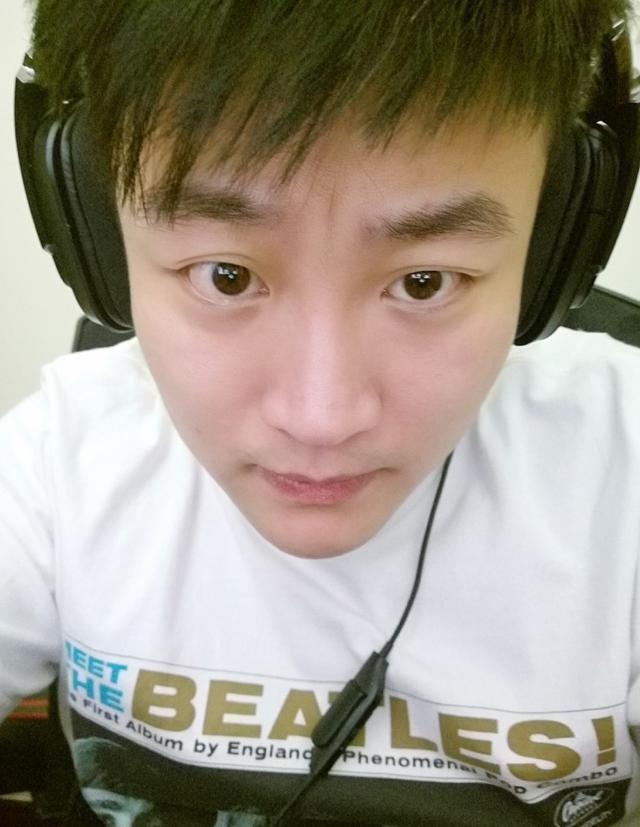 谁说虎牙炸姐只玩国内中端局?韩服大神遇到他都开始说中文了!