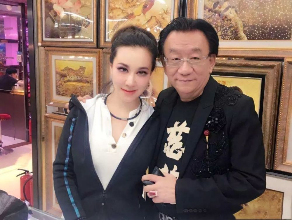 抄袭、高仿、超A 揭开关于假包的那些秘密