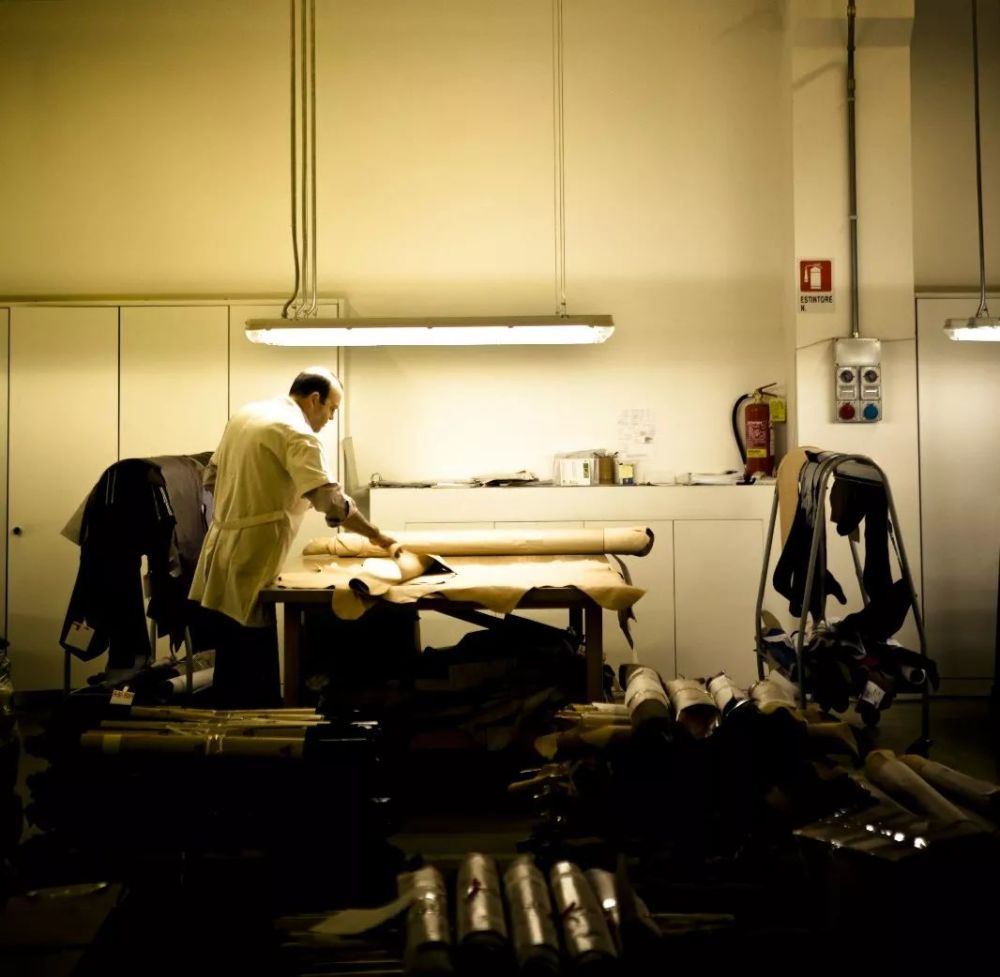 抄袭、高仿、超A 揭开关于假包的那些秘密