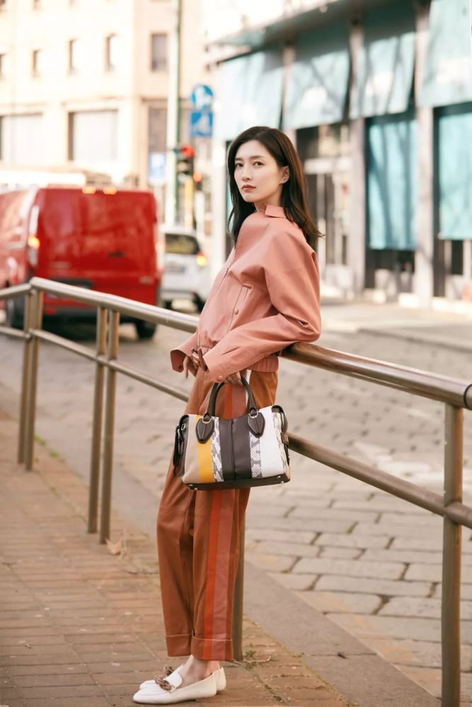 抄袭、高仿、超A 揭开关于假包的那些秘密