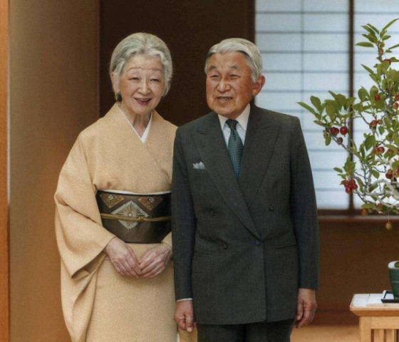 明仁天皇访华时,看到菜单要求撤掉一道菜,得知原因后我国拒绝了