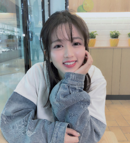 抖音吃不胖娘素颜照被曝,看到正脸后,网友:完了是心动的感觉