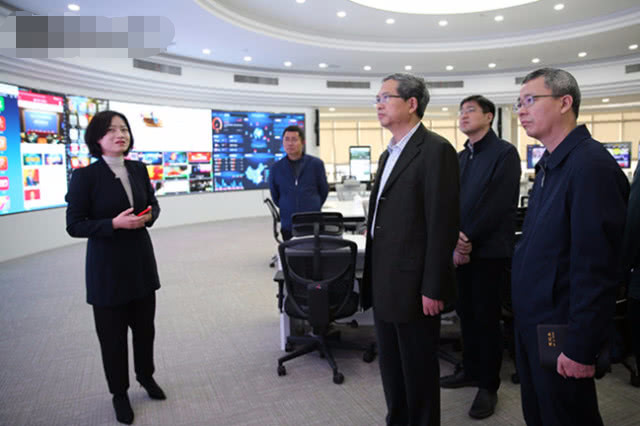 赣州市委常委,宣传部部长彭业明一行参观"赣云"融媒体中心